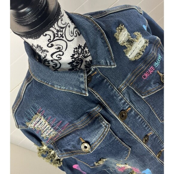 Create 2MRW Jean Jacket Womens Sz Large Distressed Hand Painted Cotton Blue - Picture 3 of 13
